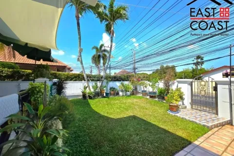 Casa de 3 dormitorios en Pattaya, Tailandia № 213335 - foto 6