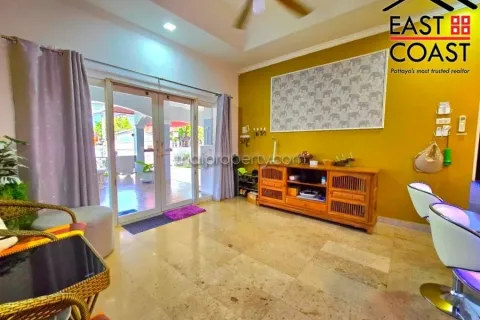 Casa de 3 dormitorios en Pattaya, Tailandia № 213335 - foto 18
