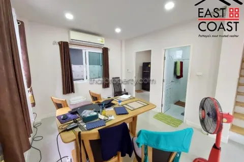 Casa de 3 dormitorios en Pattaya, Tailandia № 213338 - foto 6