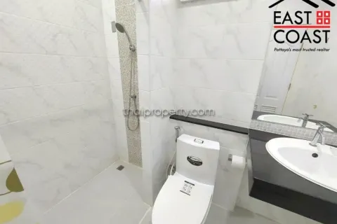 Casa de 3 dormitorios en Pattaya, Tailandia № 213338 - foto 15