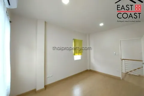 Casa de 3 dormitorios en Pattaya, Tailandia № 213338 - foto 18
