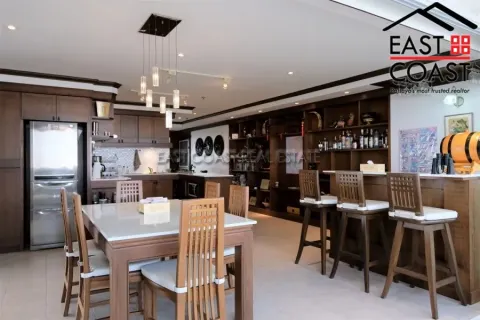 Condo sur Jomtien Beach, Pattaya, Thaïlande, 2 chambres  № 213334