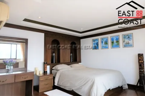 Condominio de 2 dormitorios en Jomtien Beach, Pattaya, Tailandia № 213334 - foto 29