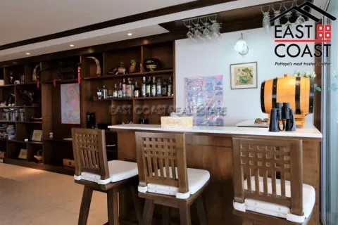 Condominio de 2 dormitorios en Jomtien Beach, Pattaya, Tailandia № 213334 - foto 8