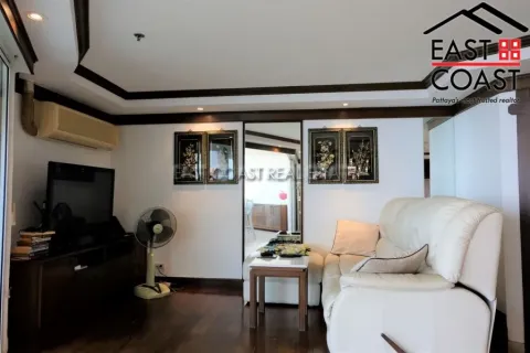 Condominio de 2 dormitorios en Jomtien Beach, Pattaya, Tailandia № 213334 - foto 12