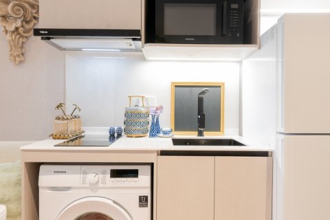 Apartamento de 2 habitaciones en Pattaya, Tailandia № 201847 - foto 3