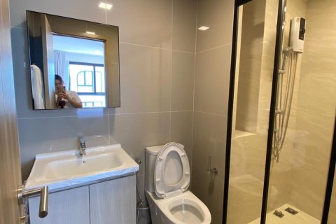 Apartamento de 2 habitaciones en Pattaya, Tailandia № 201843 - foto 4