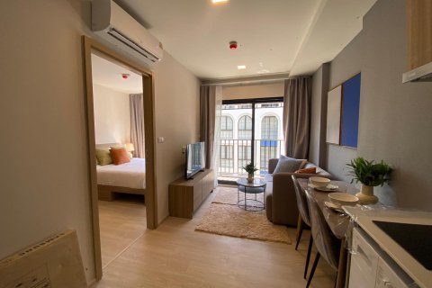 Apartamento de 2 habitaciones en Pattaya, Tailandia № 201843 - foto 2