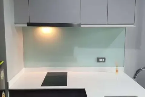 Studio dans le Condo à Watthana, Bangkok, Thaïlande  № 161866 - photo 2