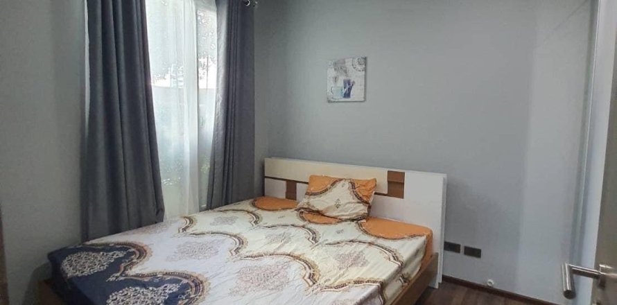 Studio dans le Condo à Watthana, Bangkok, Thaïlande  № 161866