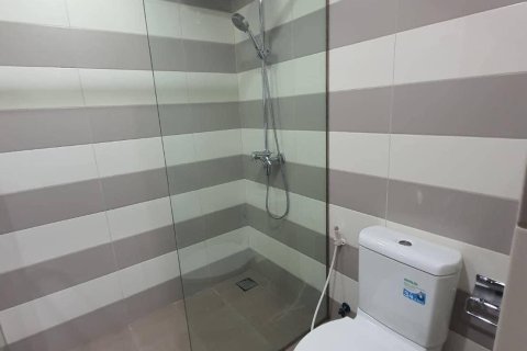 Studio dans le Condo à Watthana, Bangkok, Thaïlande  № 161866 - photo 7