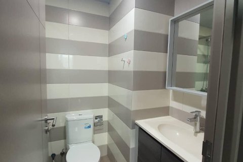 Studio dans le Condo à Watthana, Bangkok, Thaïlande  № 161866 - photo 6