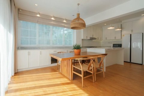 Villa in Kathu, Thailand 4 bedrooms № 161869 - photo 2