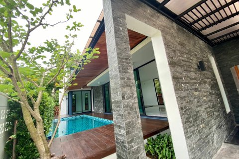 Villa in Phuket, Thailand 3 bedrooms № 161867