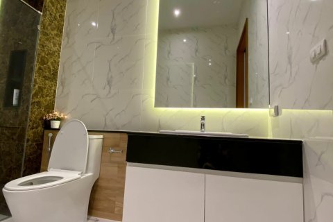 Villa in Phuket, Thailand 3 bedrooms № 161867 - photo 27