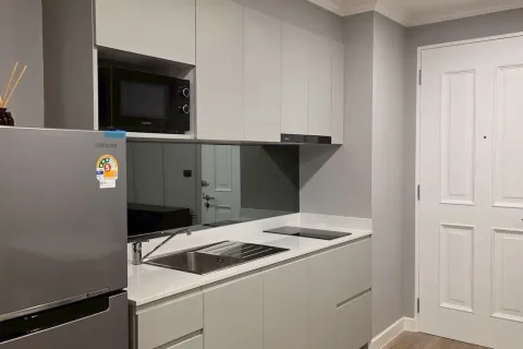 Студия в кондо в Ваттхане, Бангкок, Таиланд № 161863 - фото 8