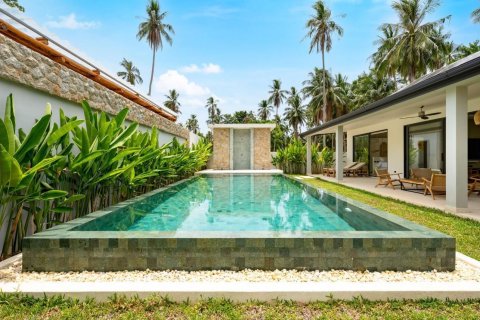 Villa in Ko Samui, Thailand 3 bedrooms № 161868 - photo 2