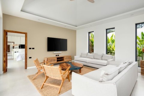 Villa in Ko Samui, Thailand 3 bedrooms № 161868 - photo 12