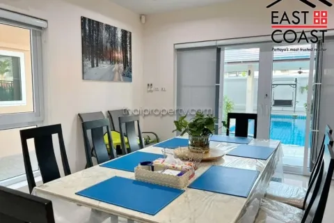 Casa de 7 dormitorios en Pattaya, Tailandia № 213371 - foto 8