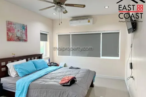 Casa de 7 dormitorios en Pattaya, Tailandia № 213371 - foto 23