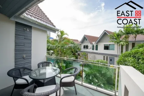 Casa de 4 dormitorios en Jomtien Beach, Pattaya, Tailandia № 213368 - foto 21