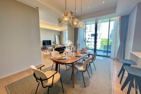 Condo in Pathum Wan, Bangkok, Thailand, 2 bedrooms  № 133978 - photo 3