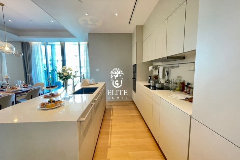 Condo in Pathum Wan, Bangkok, Thailand, 2 bedrooms  № 133978 - photo 12