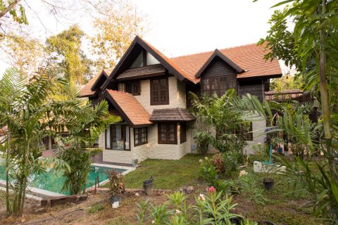 Villa à Mae Rim, Thaïlande 5 chambres № 133977 - photo 2