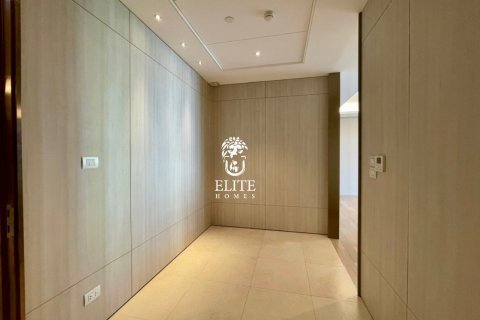 Condo in Pathum Wan, Bangkok, Thailand, 2 bedrooms  № 133979 - photo 8