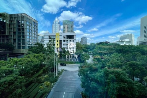 Condo in Pathum Wan, Bangkok, Thailand, 2 bedrooms  № 133979 - photo 27