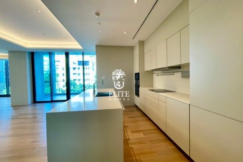 Condo in Pathum Wan, Bangkok, Thailand, 2 bedrooms  № 133979 - photo 3