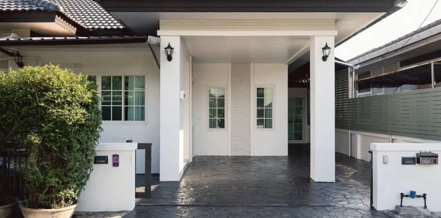 Maison à Chiang Mai, Thaïlande 3 chambres № 169345