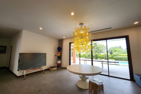 Villa à Phuket, Thaïlande 5 chambres № 169350 - photo 2