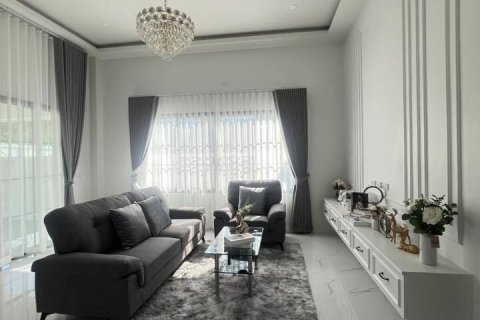 Villa in Chiang Mai, Thailand 3 bedrooms № 169348 - photo 3