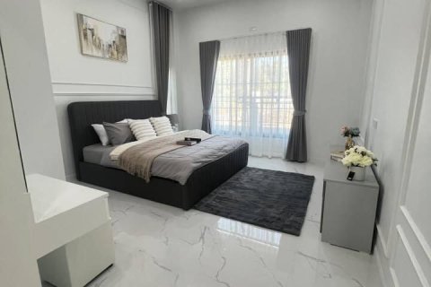 Villa in Chiang Mai, Thailand 3 bedrooms № 169348 - photo 11