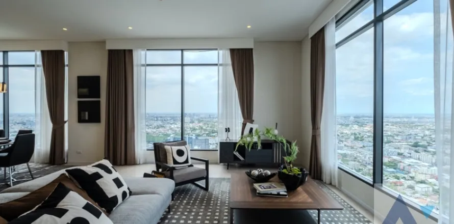 Penthouse in Khlong Toei, Bangkok, Thailand 3 Schlafzimmer № 215098