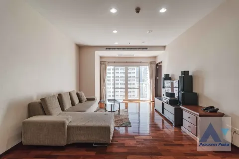 Condominio de 2 dormitorios en Watthana, Bangkok, Tailandia № 215094
