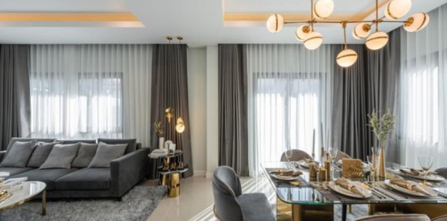 Villa in Pattaya, Thailand 3 bedrooms № 193154