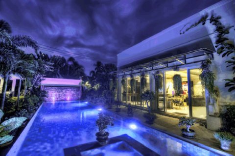 House in Pattaya, Thailand 4 bedrooms № 193158 - photo 5