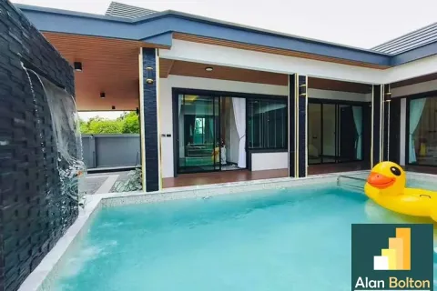 Casa de 3 dormitorios en Pattaya, Tailandia № 211349 - foto 19