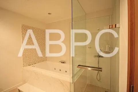 Condominio de 4 dormitorios en Pattaya, Tailandia № 211346 - foto 11