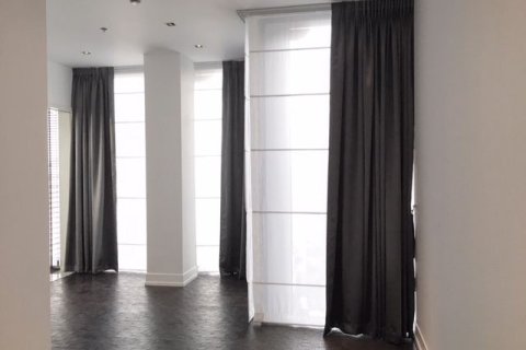 Кондоминиум с 3 спальнями в Банг Раке, Бангкок, Таиланд № 173749 - фото 8