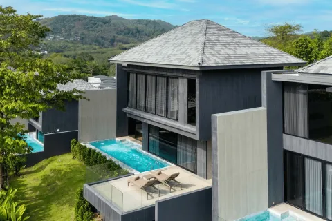 Villa in Phuket, Thailand 2 bedrooms № 177793 - photo 3