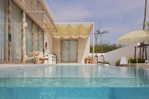 Villa in Cha-am, Thailand 3 bedrooms № 114961 - photo 2