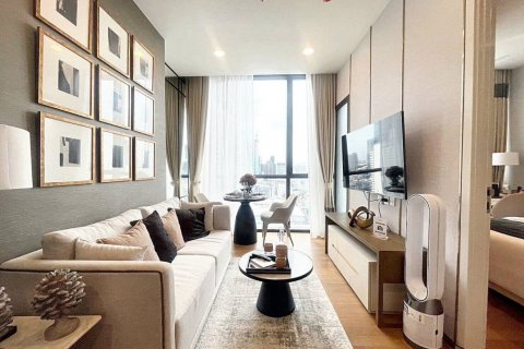 Condo in Bangkok, Thailand, 1 bedroom  № 114960 - photo 2