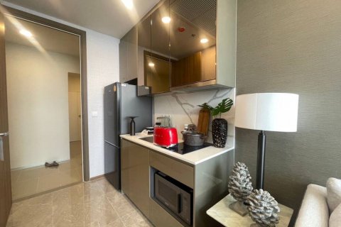 Condo in Bangkok, Thailand, 1 bedroom  № 114960 - photo 5