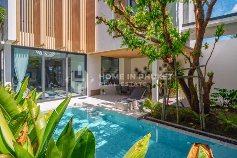 House in Chalong, Thailand 3 bedrooms № 209613