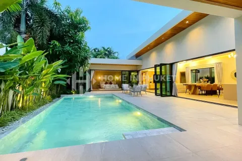 House in Phuket, Thailand 3 bedrooms № 209614