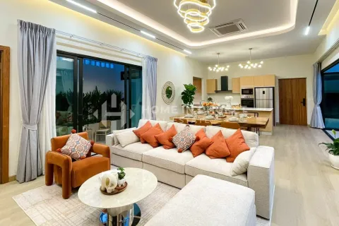 House in Phuket, Thailand 3 bedrooms № 209614 - photo 5