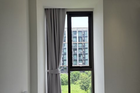 Студия в кондо в Клонг Тоэй, Бангкок, Таиланд № 142206 - фото 3